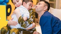 Sekarang Rayyanza sudah gak lagi dia dipanggil Cipung, karena sudah besar, kata Raffi Ahmad. (Foto: Instagram/@raffinagita1717)