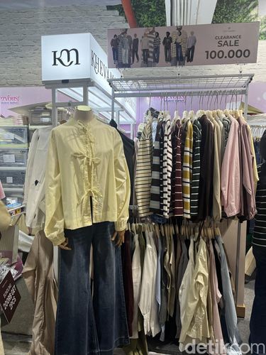 Rendezvous Modest Market Bazar hijab dan busana muslim Rendezvous Modest Market kembali digelar mulai dari 26-30 November 2025, di AEON Mall Tanjung Barat, Jakarta Selatan.