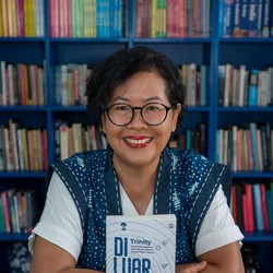 Trinity Traveler Rilis Di Luar Radar, Rangkuman 22 Kisah Nyata