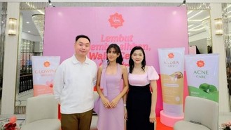 Viva Cosmetics Definisikan The Real Glowing Skin Bersama Shenina Cinnamon