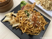Adu Rasa 3 Mie Pedas Kekinian, Mana yang Paling Bikin Ketagihan?