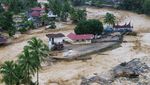 Banjir Bandang di Padang Makin Meluas