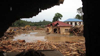 Deretan Rumah Rusak di Tapanuli Selatan Akibat Banjir Bandang