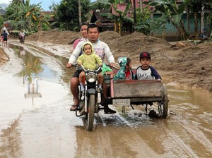 Saran Pakar Lingkungan UI buat Presiden Prabowo dengan Tragedi Banjir Sumatera
