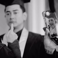 Punya hubungan dekat, keduanya juga tak canggung lagi memamerkan kemesraan mereka di depan kamera. Foto: Instagram/@dwiandhika3486