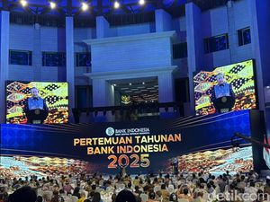 Di Hadapan Prabowo, Gubernur BI Sampaikan Duka Bencana Banjir di Sumatera