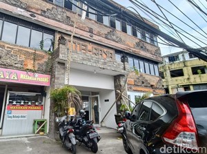 Menelusuri Jejak-jejak Kejayaan Hotel Raya