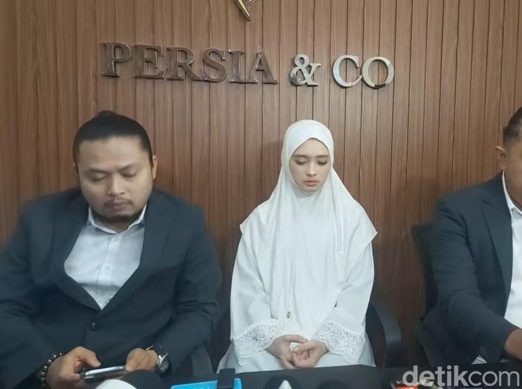 Inara Rusli Chat ke Istri Insanul Fahmi: Kita Sudah Gak Ada Hubungan Ya, Mawa