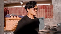 Fahmi memiliki akun Instagram @insanulfahmi dengan jumlah follower 35,6 ribu. Dalam akun Instagramnya, Fahmi kerap membagikan motivasi tentang usaha. Foto: Instagram @insanulfahmi