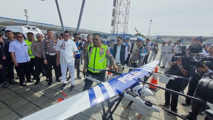 Kakorlantas cek kesiapan posko Operasi Lilin 2025 (Taufiq/detikcom)