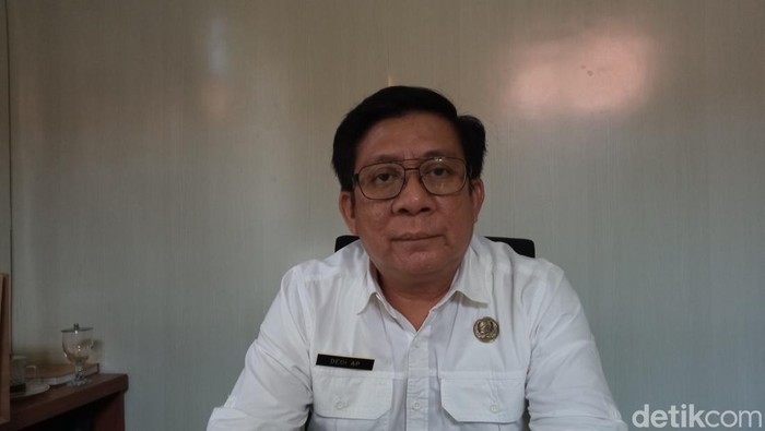 Kepala DLH Indramayu, Dedi Agus Permadi