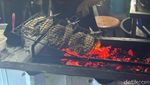 Nyamm! Kedai Ikan Bakar ini Punya Satu Menu Paling Laris di Tebet