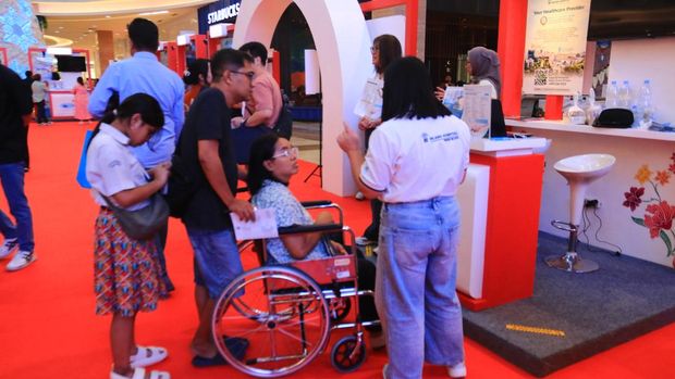 Pameran rumah sakit Malaysia Healthcare Expo (MHX) Yogyakarta 2025, di Grand Atrium, Pakuwon Mall, Yogyakarta, Jumat (28/11/2025).