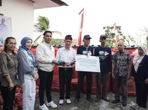 Pegadaian dan UHO Perkuat Pemberdayaan Pandai Besi Binong