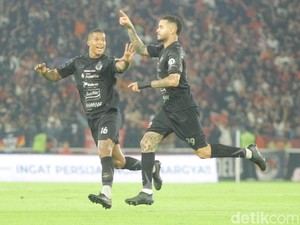 Klasemen Super League: Persija Jakarta Tempel Borneo FC, Beda 4 Poin