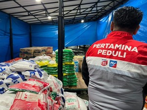 Pertamina Salurkan Bantuan Masyarakat Terdampak Banjir & Longsor di Sumut