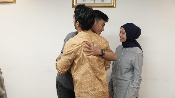 Anita Minta Maaf Usai Viralkan Tumbler Hilang di KRL