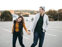 Ramalan Asmara Zodiak Akhir Tahun 2025, Leo Hubungan Kembali Mesra?