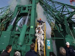 Soyuz MS-28 Sukses Antar Kru Baru ke Stasiun Luar Angkasa