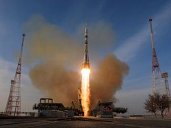Soyuz MS-28 Sukses Antar Kru Baru ke Stasiun Luar Angkasa