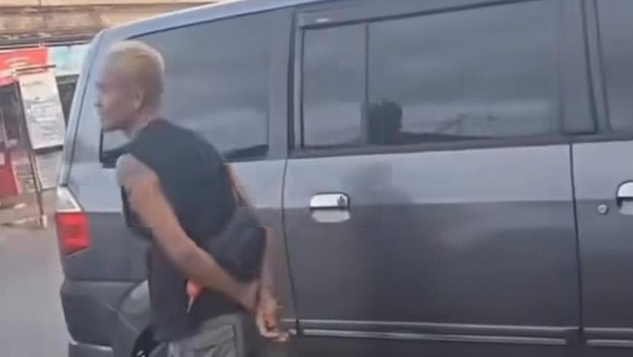 Tangkapan layar video diduga pemalakan di Padangbai, Karangasem.