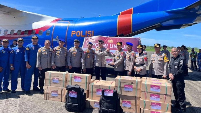 Bantuan Polri telah tiba di Sumatera Barat (Sumbar).