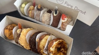 Yeay! Donat Ayam Pop yang Viral di Karawaci Kini Hadir di Jaksel