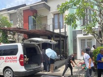 Suasana Rumah Duka Gary Iskak, Ferry Maryadi dan Andre Taulany Melayat