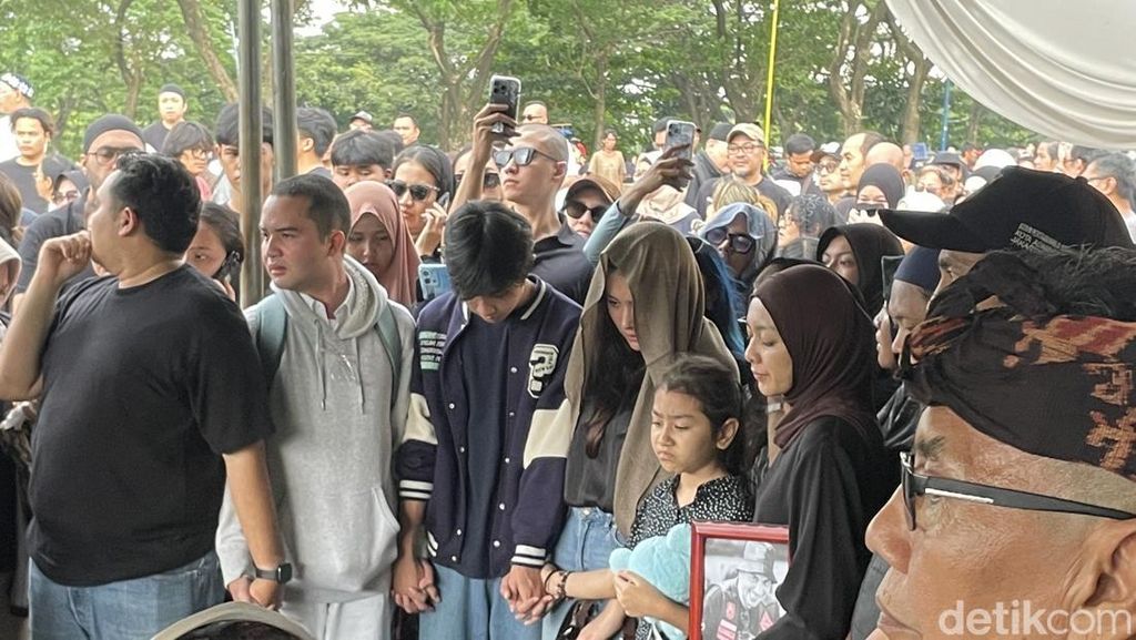 Video: Momen Pemakaman Gary Iskak