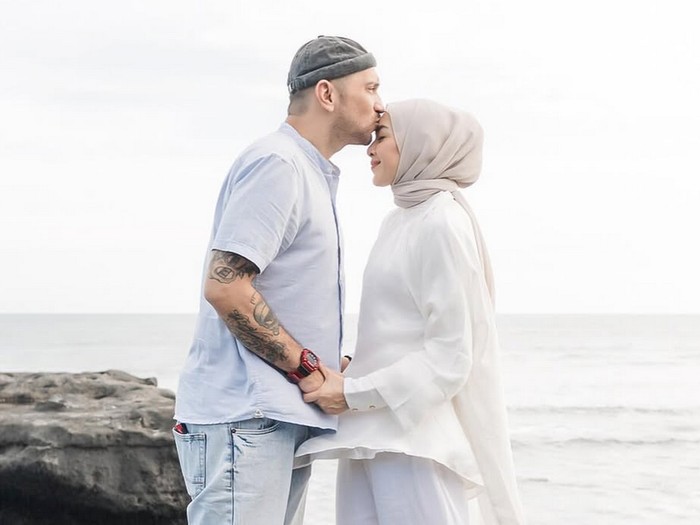 Gary Iskak dan Richa Novisha.