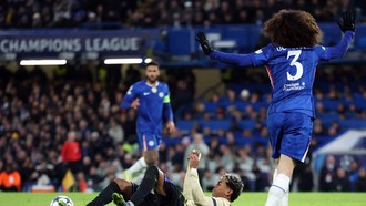 Dear Lamine Yamal, Lupakan Cucurella