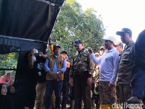 Pantau Bencana di Aceh, Menhan Minta Tindakan Cepat Tak Perlu Rapat