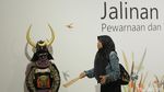 Antusias Pengunjung Melihat Pameran Wastra Indonesia-Jepang