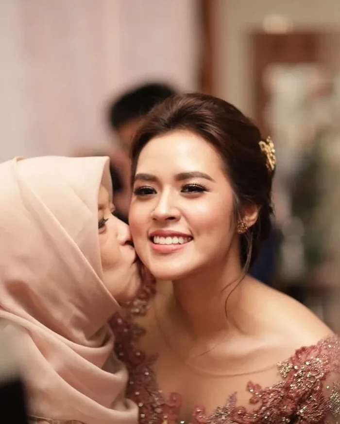 Raisa dan Ria Mariaty