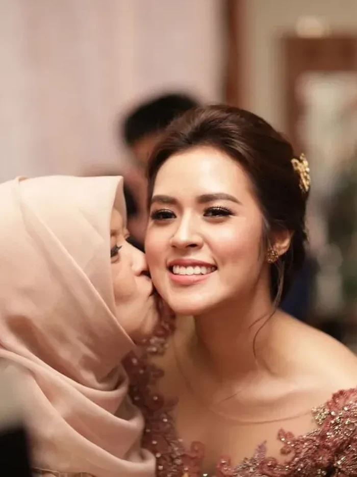 Raisa dan Ria Mariaty