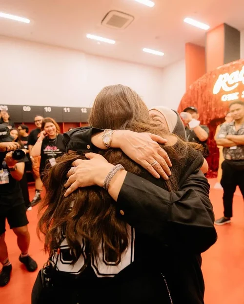 Raisa dan Ria Mariaty