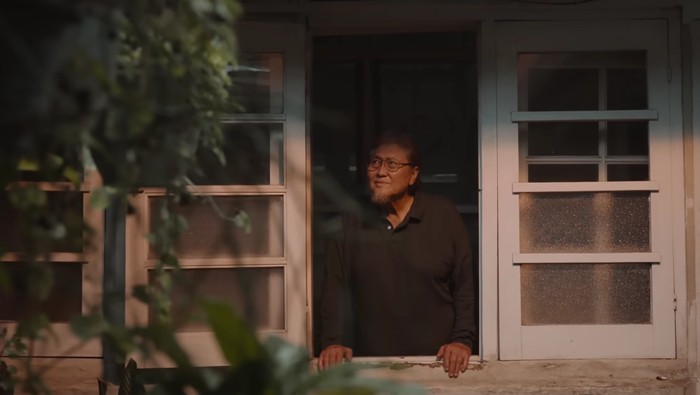 Scene video klip 33x. Foto: tangkapan layar YouTube Perunggu Official