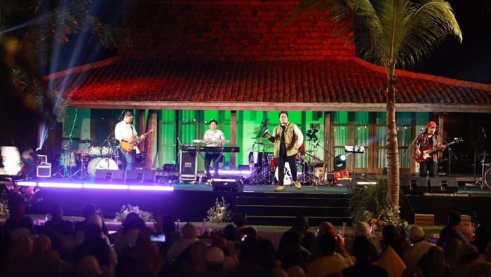 Seamphony Banyuwangi 2025 Hadirkan Meiska dan Donnie Sibarani