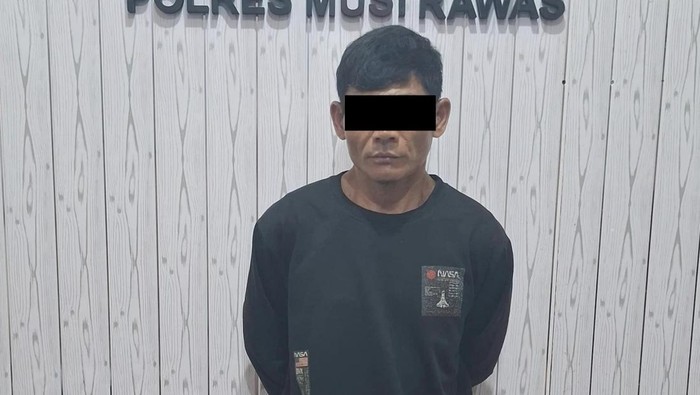 Tampang residivis sekaligus buronan pencuri sawit bersajam di Musi Rawas