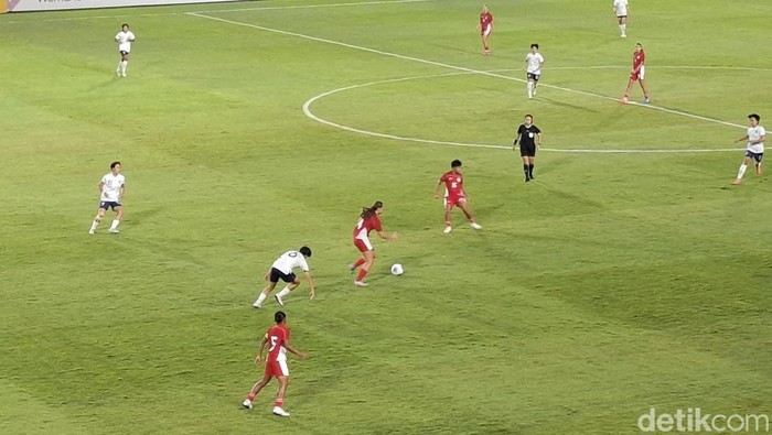 Laga Indonesia vs Chinese Taipei di Stadion Maguwoharjo, Sleman, Sabtu (29/11/2025).