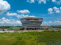 Belum Dibuka, Museum Sains Ini Sudah Viral Gegara Desainnya Melengkung Ekstrem!