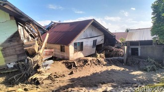 Faskes Kolaps, Kemenkes Ungkap Kondisi RS-Puskesmas Terdampak Bencana Sumatera