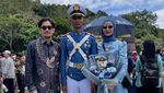 Haru Ibnu Jamil, Anak Wisuda Prabhatar dan Sujud di Kaki Ibu