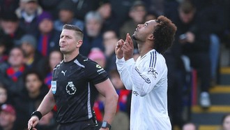 Setelah Setahun Tak Bikin Gol, Zirkzee Akhirnya 'Buka Puasa'