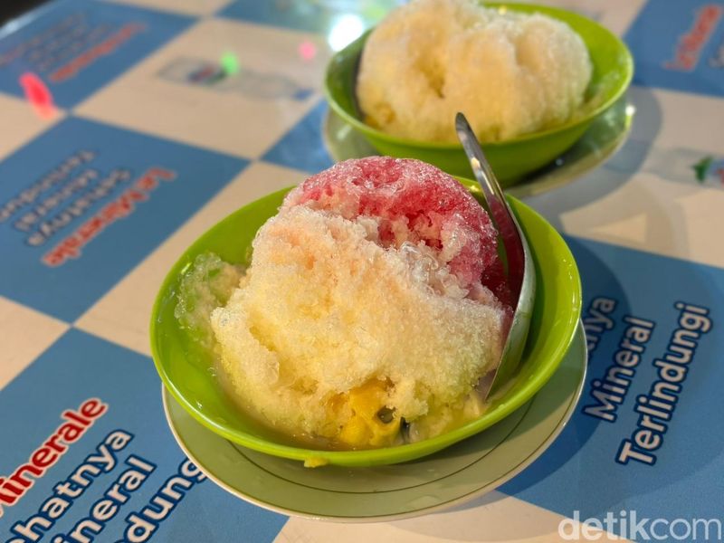 Kuliner Pagi Malam Tebet