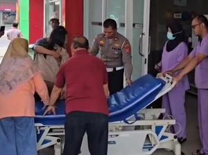 Momen Haru Kasat Lantas Polresta Bogor Belah Kemacetan, Kawal Ibu Hendak Melahirkan