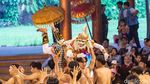 Pertunjukan Kecak Rahwana Lina Pukau Ratusan Penonton di TMII