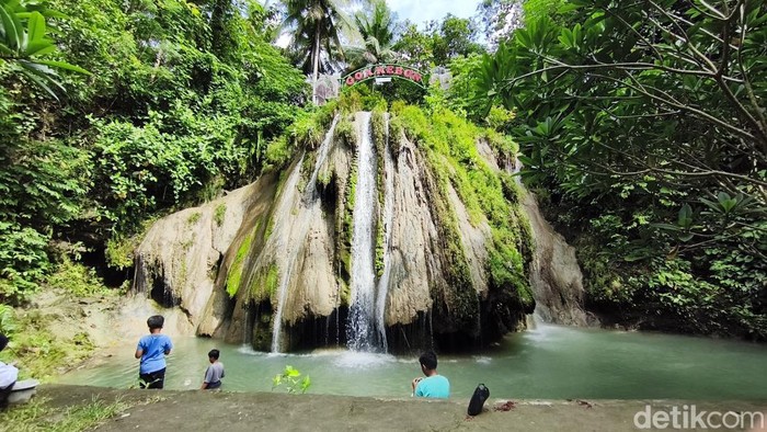 Suasana objek wisata Goa Kebon, di Krembangan, Panjatan, Kulon Progo, Minggu (30/11/2025).