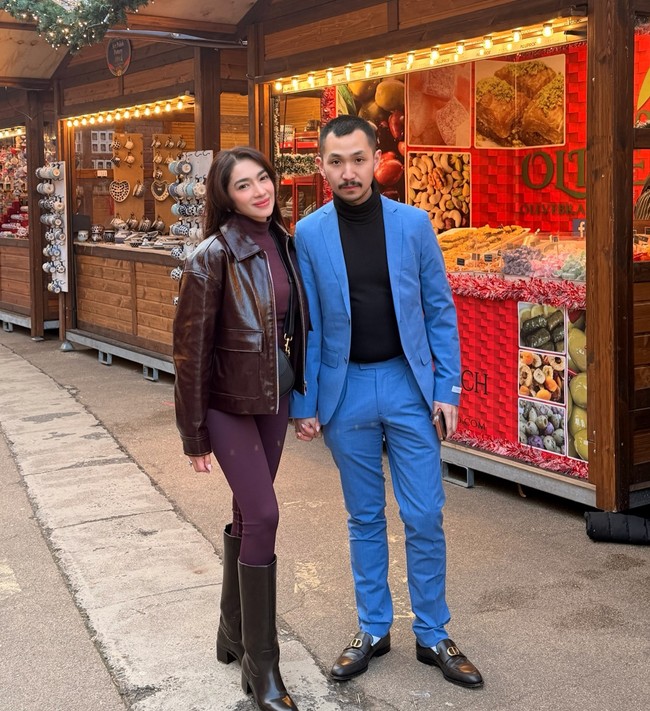 Selain jadi pengusaha sukses, Gusti Ega juga menjabat sebagai staf khusus atau tenaga ahli di Badan Nasional Penanggulangan Bencana (BNPB). Foto: Instagram/@realangelkaramoy