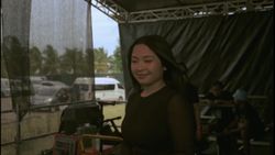 Potret Raut Wajah Tegang Bernadya Jelang Manggung